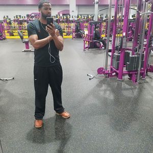 Meet your Posher, Christopher